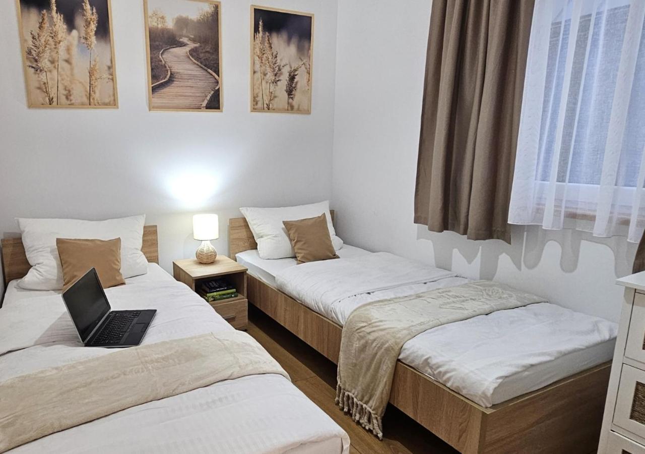 Villa Pod Kamieniem Trzebiel Esterno foto