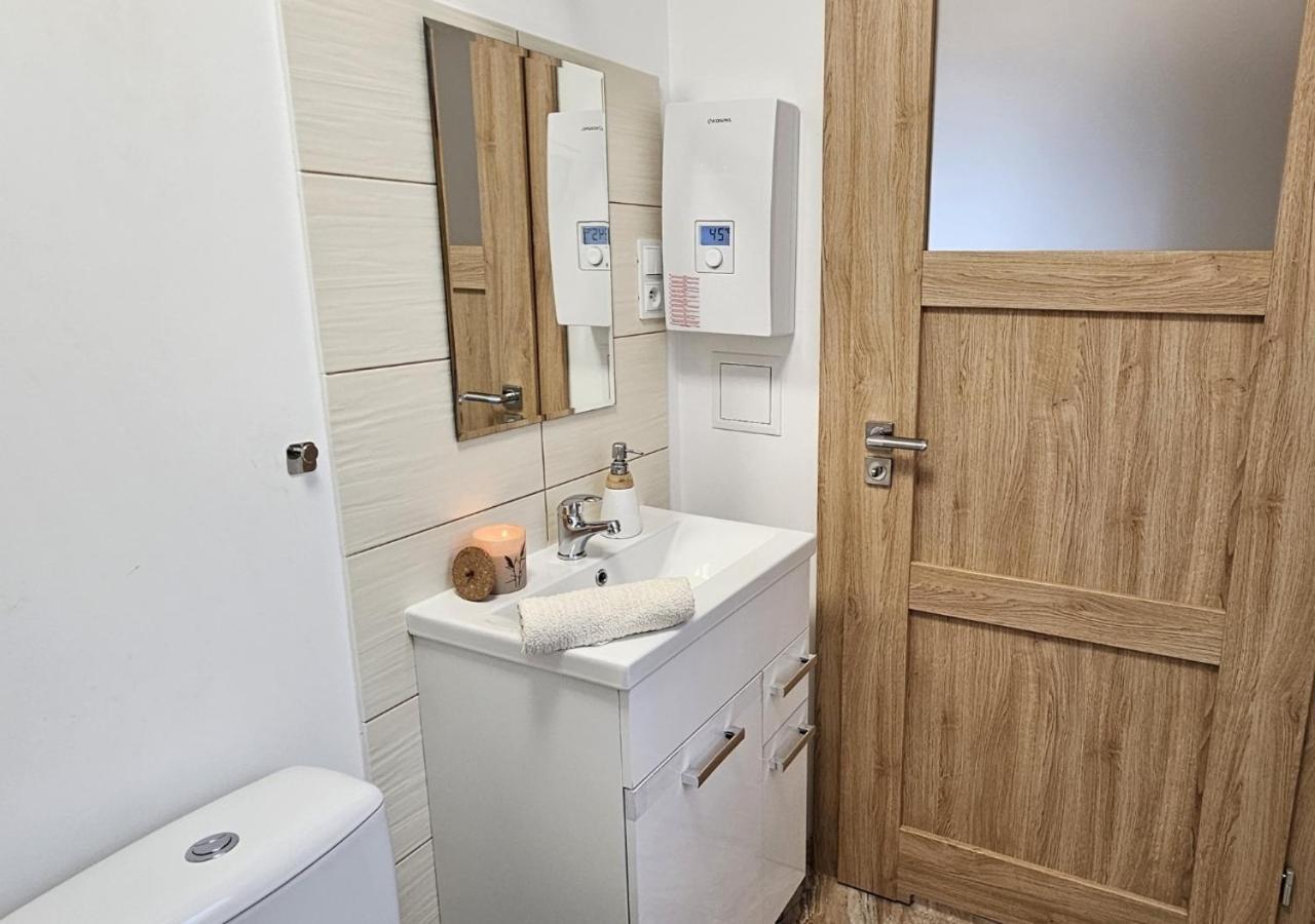 Villa Pod Kamieniem Trzebiel Esterno foto
